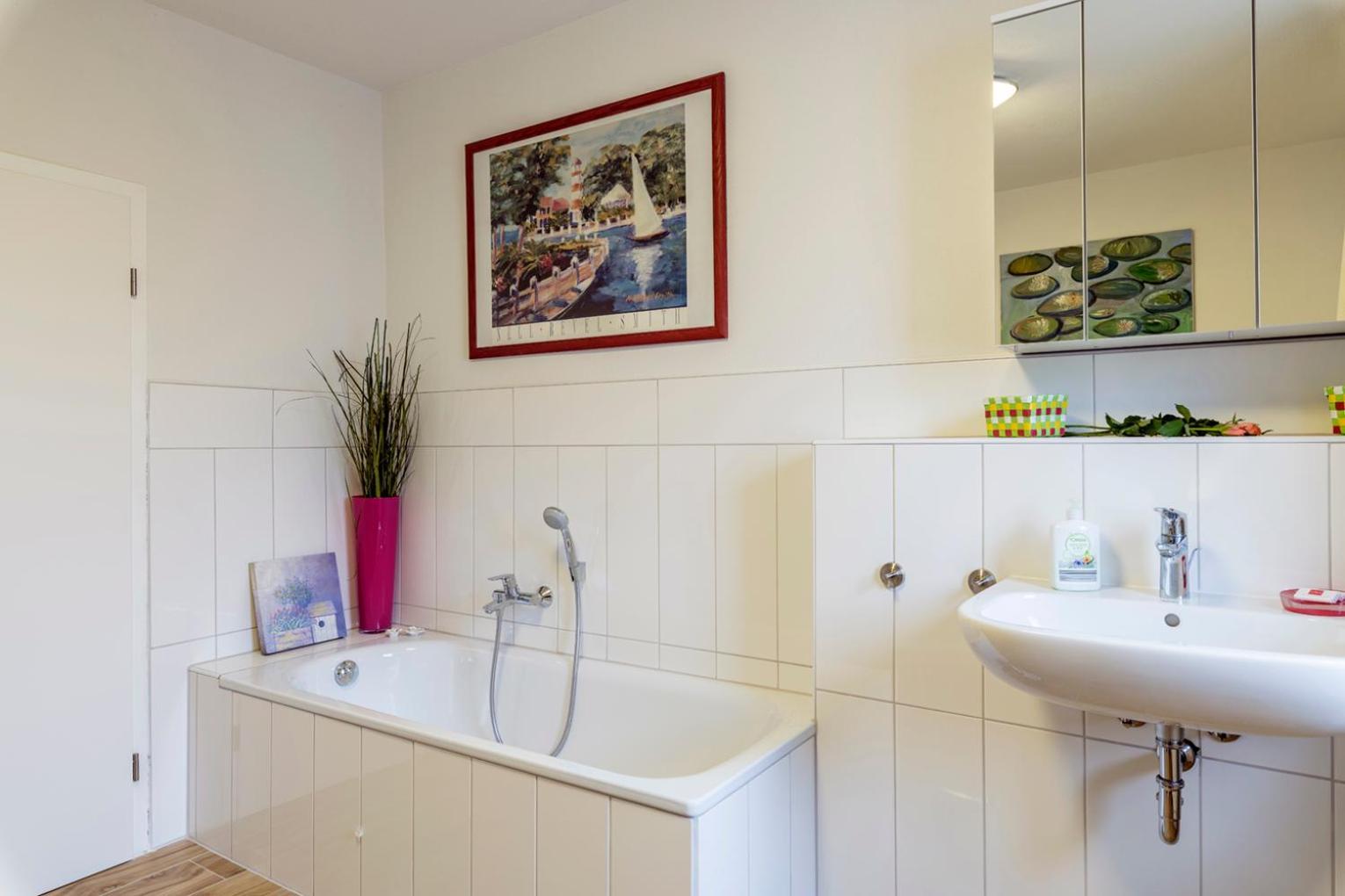 Weinbau Frank Schoenig ซอมเมอร์เฮาเซน ภายนอก รูปภาพ